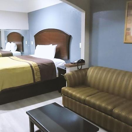 Blue Way Inn & Suites By Jasper Houston Exteriör bild