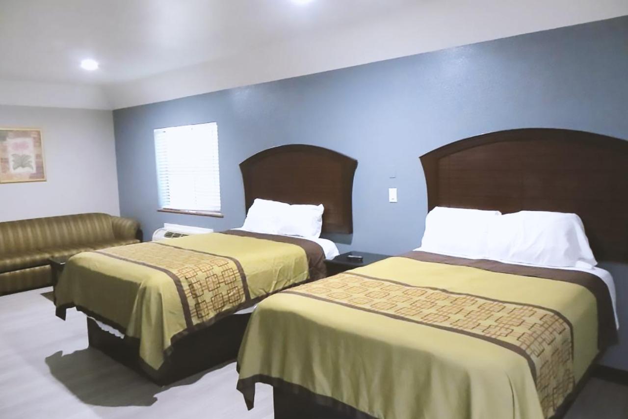 Blue Way Inn & Suites By Jasper Houston Exteriör bild